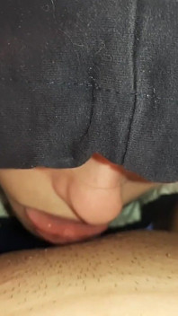 Meine freundin lutscht, küsst, leckt meine geschwollene muschi und kitzler