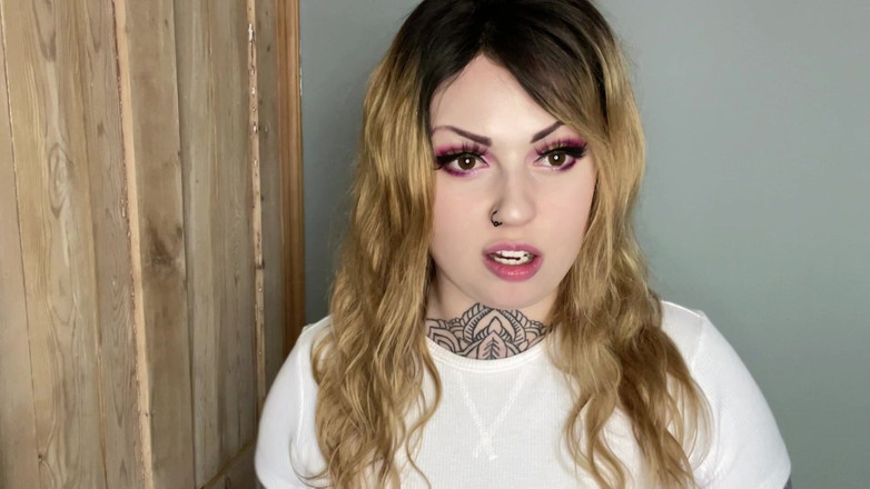 Miss Valentina: Хардкорне приниження порося