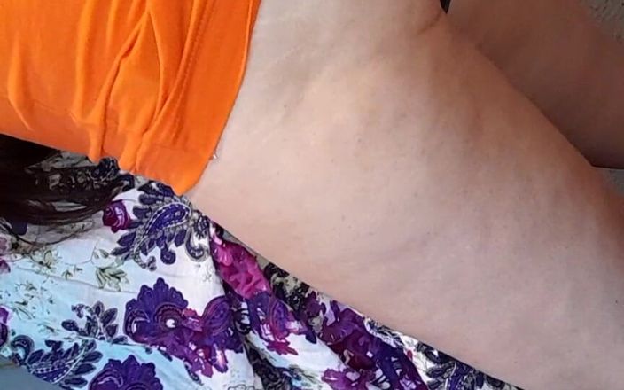 Lesbian-candys: Мій сусід щільно придавив мене до стіни і жорстко відтрахав мене