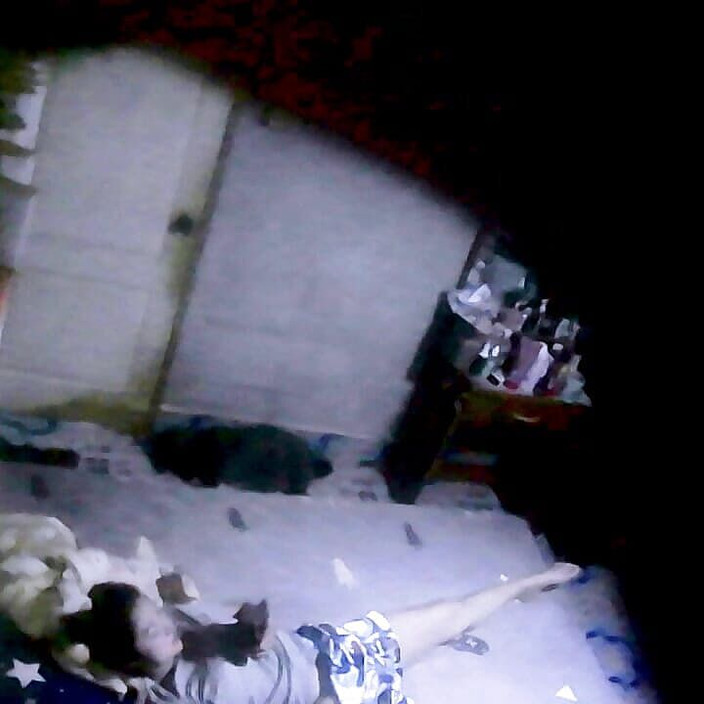 skyunited007: जब पत्नी घर पर अकेली होती है 24