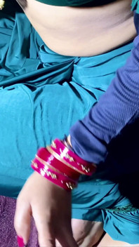 Jeth Ji dnes, všichni šli, příležitost je dobrá, moje kundička je dnes také sexy, Desi vesnice nevlastní dcera hind