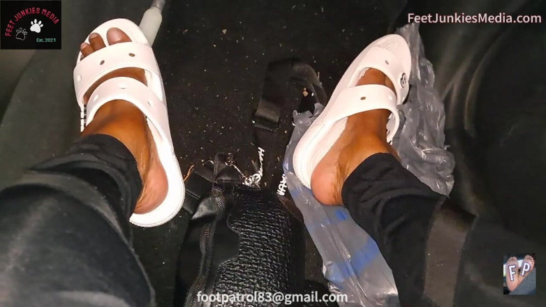 Foot Patrol: Lulusex první POV nohy uctívání hook
