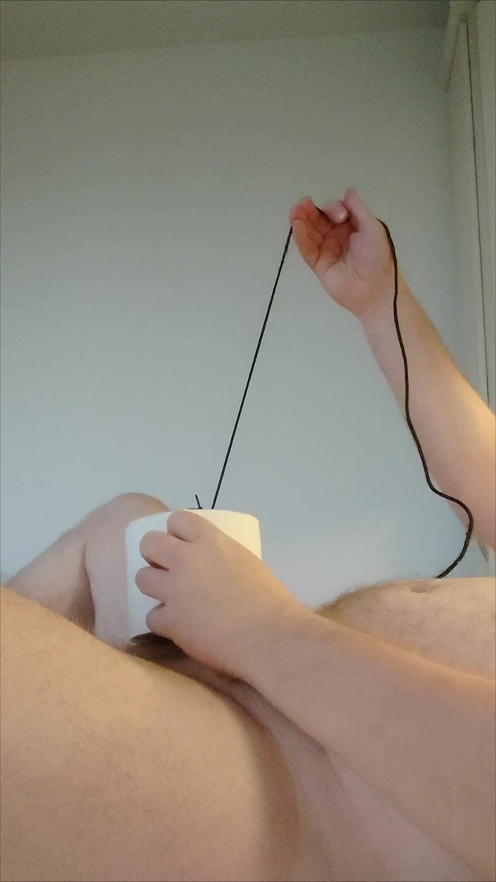 Carmen_Nylonjunge: Nylonjung Fucks The Horny Toilet Paper Roll