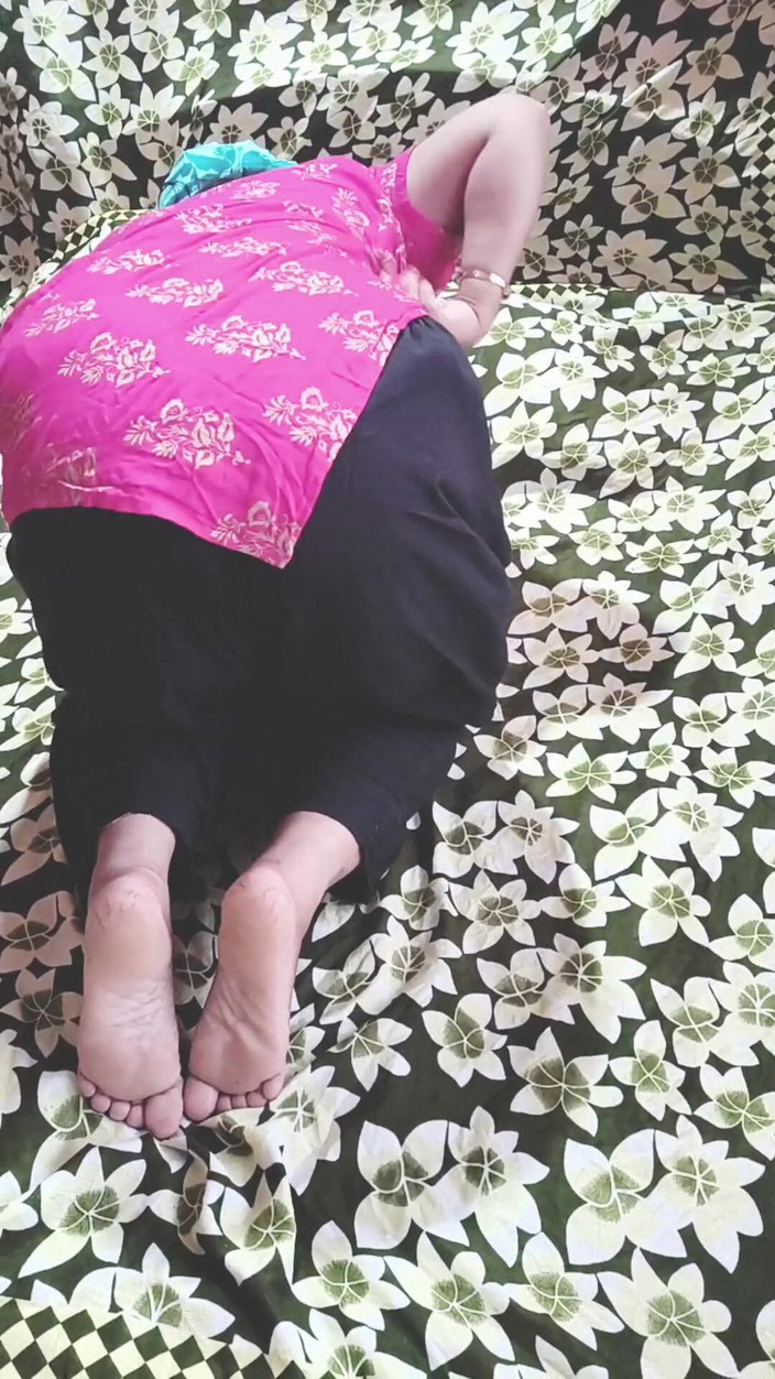 Muskaan bhabhi xxx: L'arrapante mamma vuole divertirsi