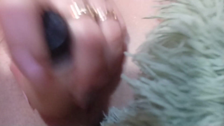 ChiksMira: Amateur blonde sucking and fucking a big dildo