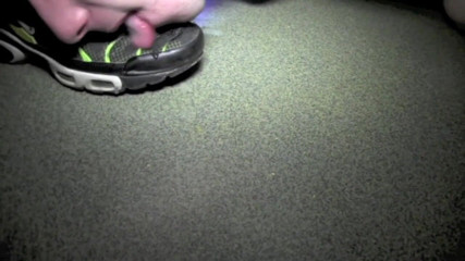 Sneaker gay: Sneaker submission French slut