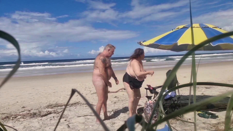 WeAreFukBunnies: Gorący seks na plaży