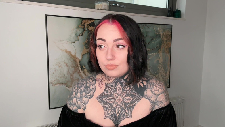 Miss Valentina: 你不应该发送你的信息