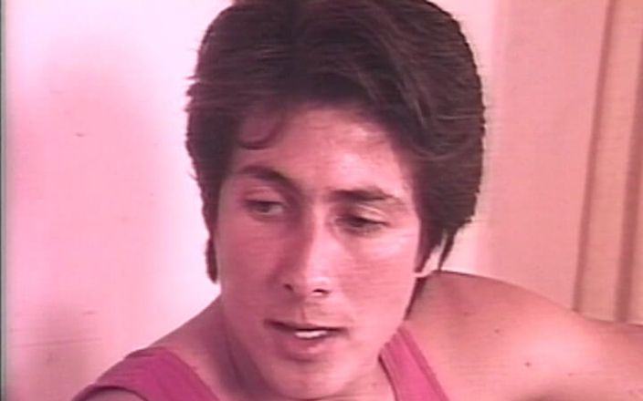 Gay RetroX VHS: Пристрасні шматки в синхронізації No4
