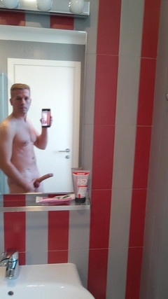 Cock & Body Worship: Vertical POV - honění mého velkého ptáka v koupelně