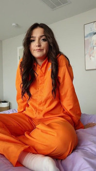 Jag räddar min styvsyrran och hon låter mig knulla - Serena Sterling