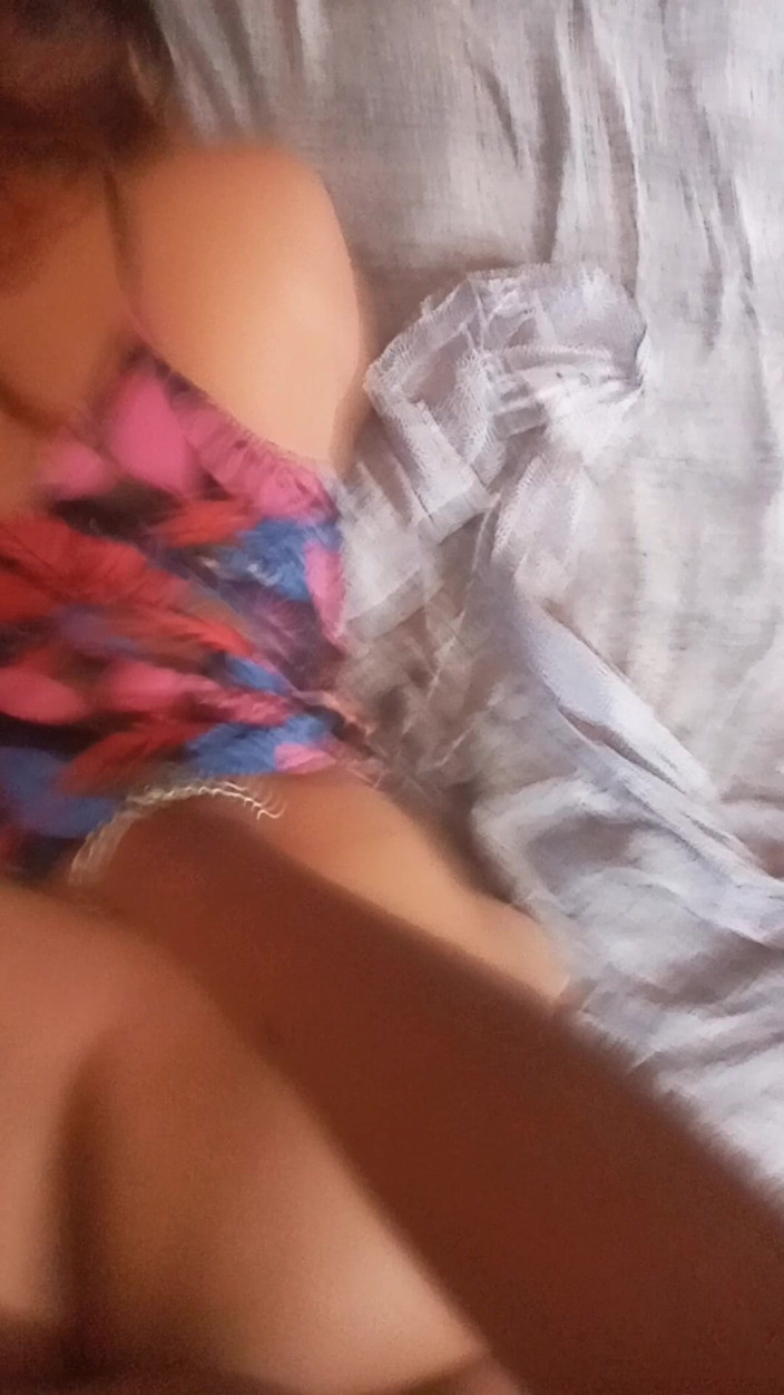 E-Alfa: Pelacur jiran saya adalah yang mudah