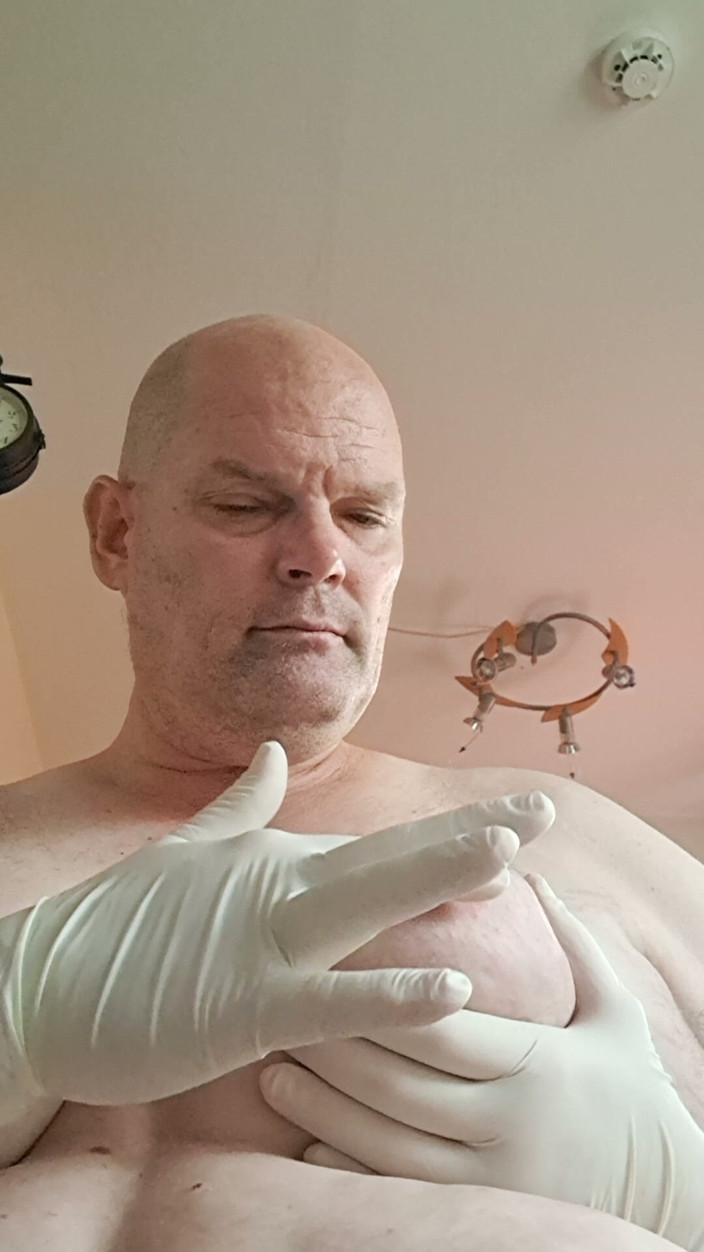 Fickspecht: Tits Examination at the Slut