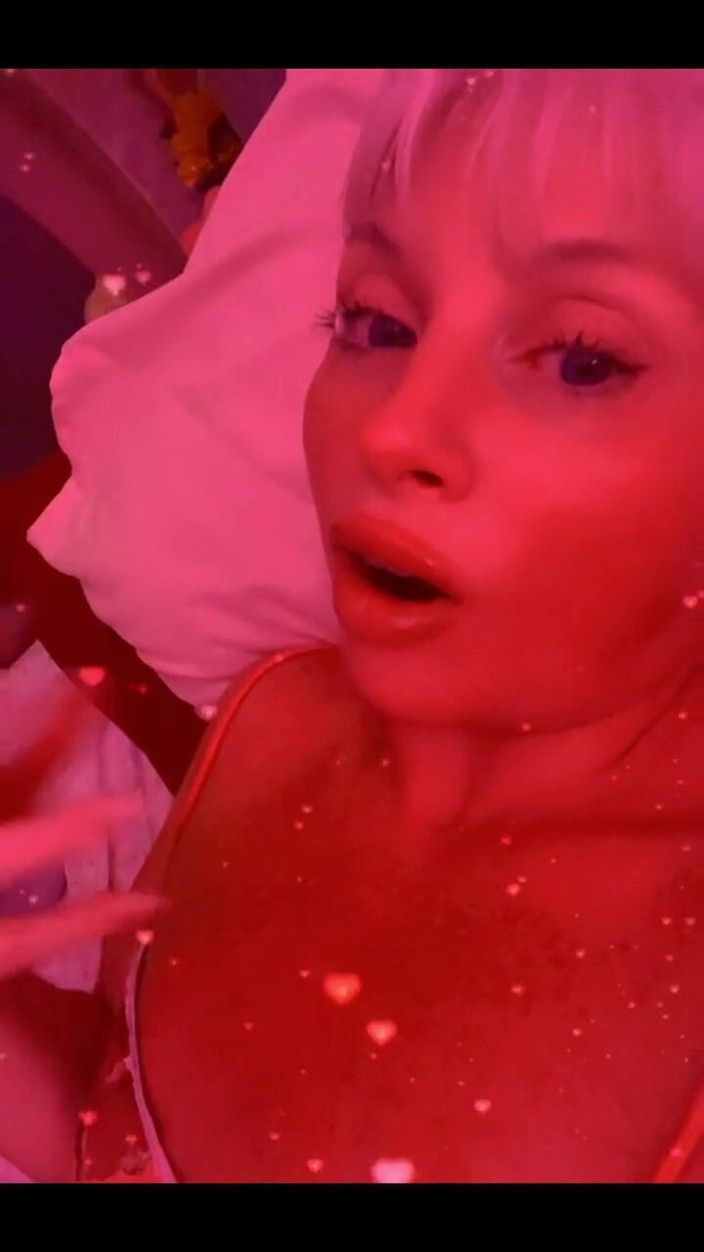 PaintedRose: Go with the Flow