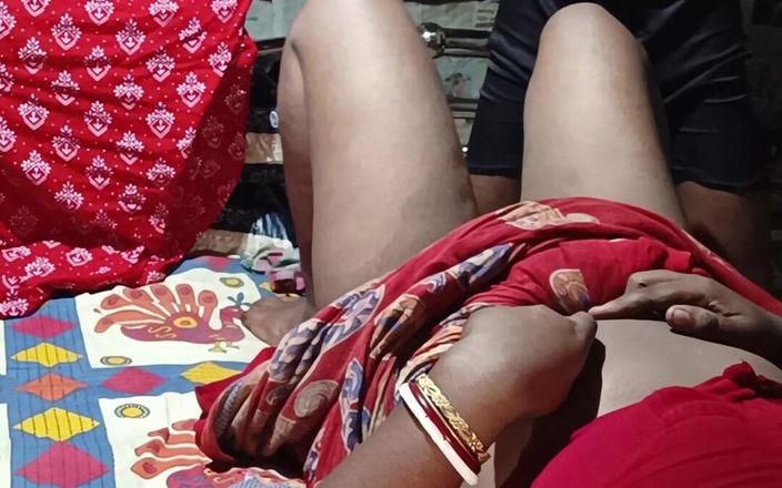 Monika Bhabhi: Plaisir complet avec une bhabhi indienne