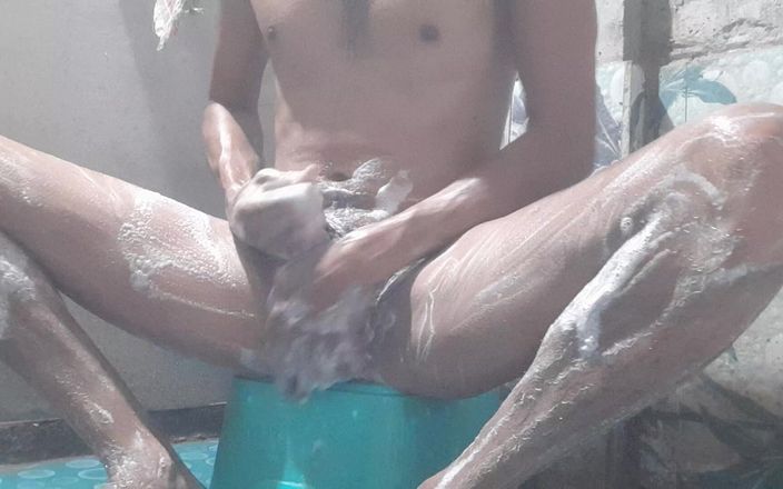 Che: Banheiro indiano