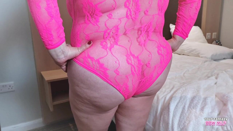 BBW_Wife: Questo show abbastanza delle mie grandi tette per te? Moglie...