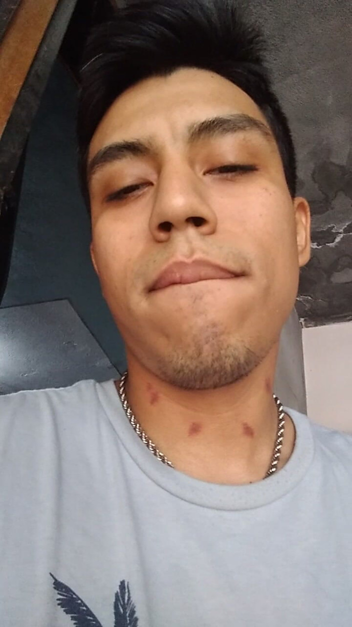 AlexAlejandro13: Herkesin içinde çekiyor