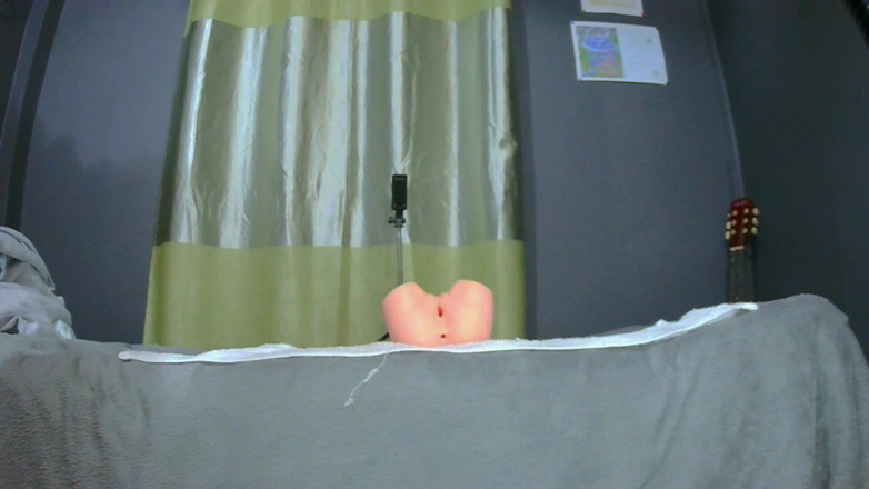 Rouge_eastson: Fucking Fake Pussy!