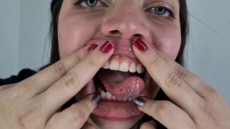 Alice H: Boca fetiche