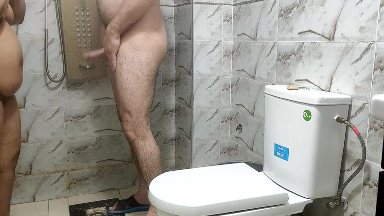 yousra egyptian bbw: Fată arabă sex anal cu fundul mare la duș