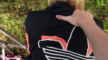 Unicorn In Hoodie: Spolužák vášnivě šuká studentku v lese - venku