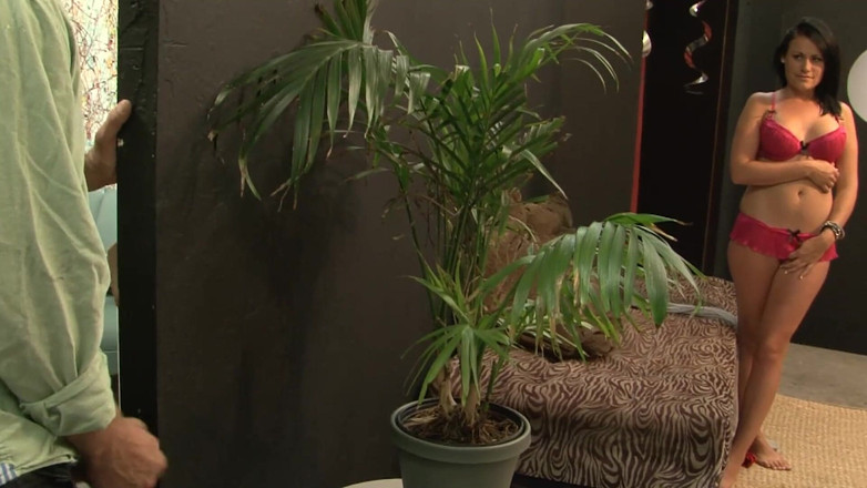 DARVASEX: ホットなひよこ&amp;ディックスシーン1大きなお尻のブルネットアシュリーエイムズは成熟した男との性交を楽しむ