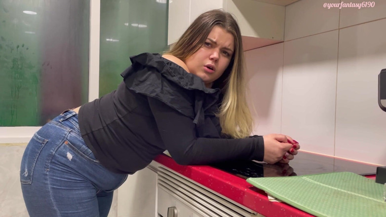 Your fantasy studio: Farting in jeans and face expressions