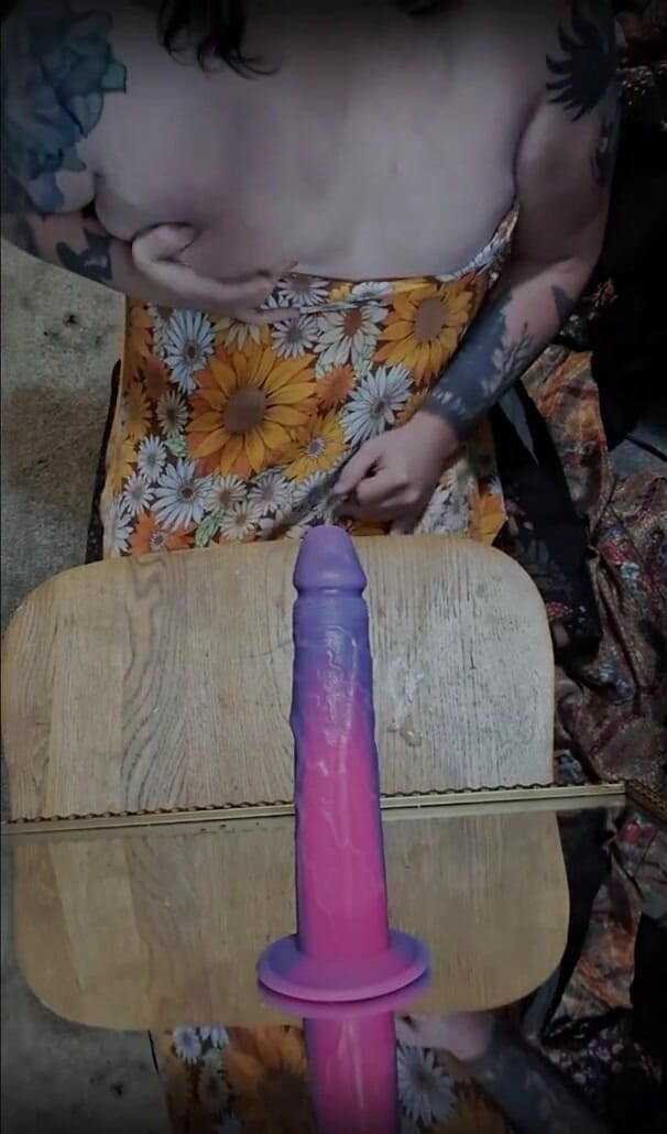 TheaRivers: Trans sissy thea memimpikan ayah tiri