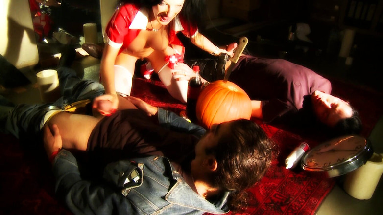 Horny girls want to fuck: Alisha Sweet Neckt in Dessous Und High Heels