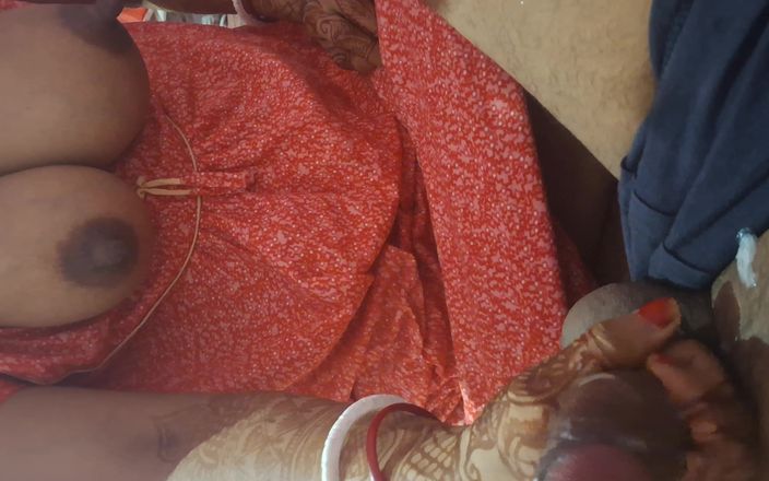 Aakritik346: Mama vitregă îi oferă fiului vitreg o muie adâncă în gât e-1