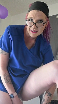 Suster Ellie on: seks anal yang aman