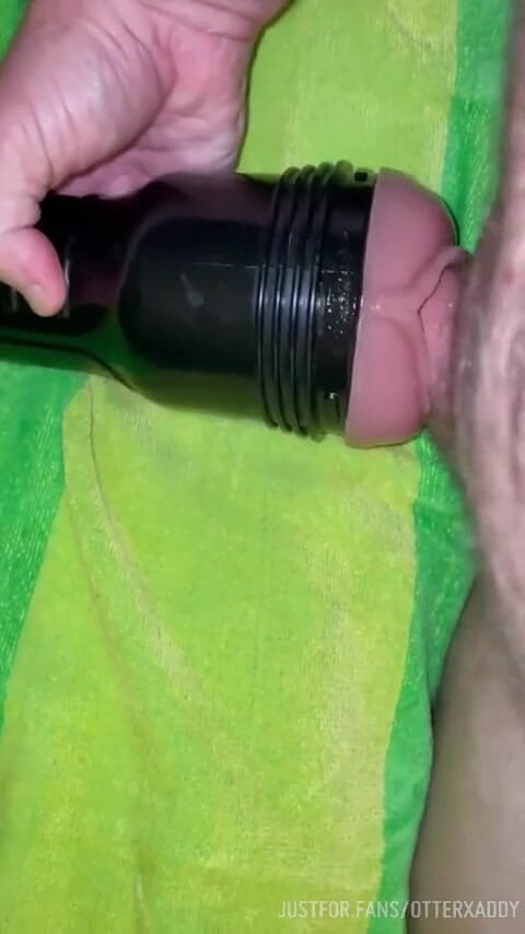 Otterxaddy: Fuck Stamina Fleshlight Pully and Can't Pullout in Time