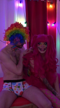 Marcus Quillan Meets the Pink Clowns (anal Special)