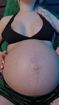 Eğitim Çalışmaları ve Karın Hareketleri Hamile