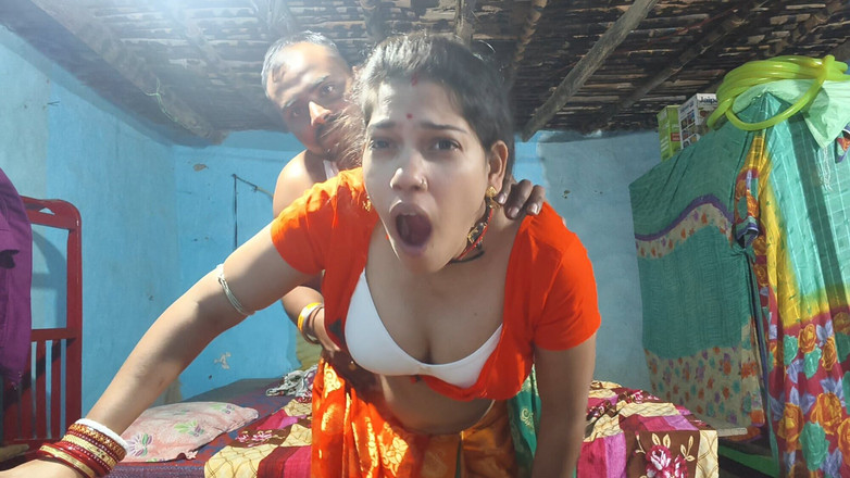 Sona bhabhi: Desi Bengalli yenge ke saath masti romantizm ve öpüşme sahneleri, turuncu...