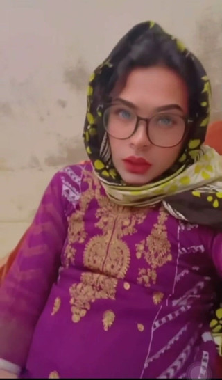 Apple00001: Piękna transseksualna foot fetysz