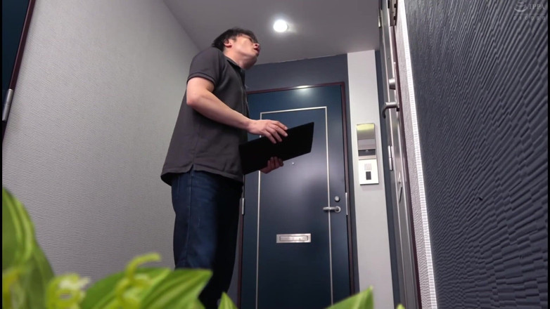 Raptor Inc: Erotic Wife Has Affair in the Hallway of Her Apartment...