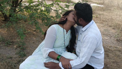 Kavita _zawazawi: Desi indiana Marathi Kavita Bhabhi Imbroglione nella giungla con l'amico...