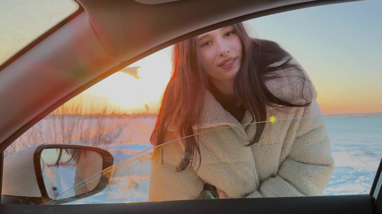 HannahKim: I Gave a Ride to a Fellow Traveler and She...