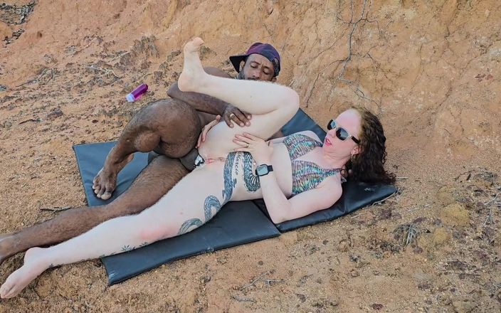 Lorrany exotica: Hij nam me mee naar buiten en befte mijn reet...