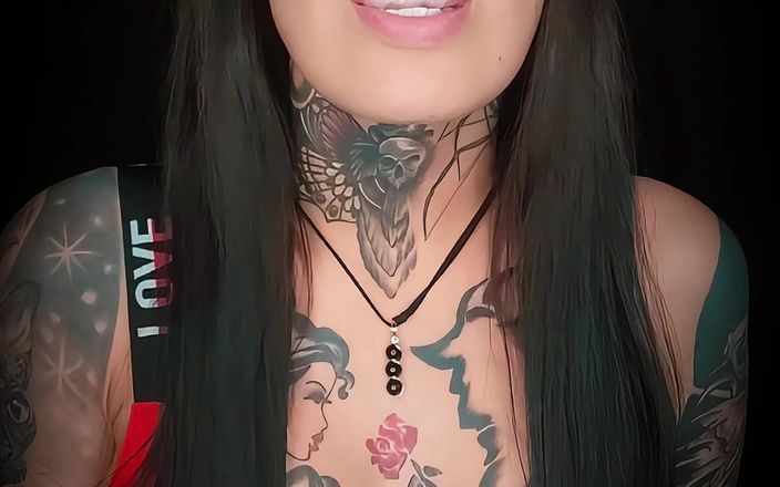 Darcy Diamond: 你太可悲了...你知道