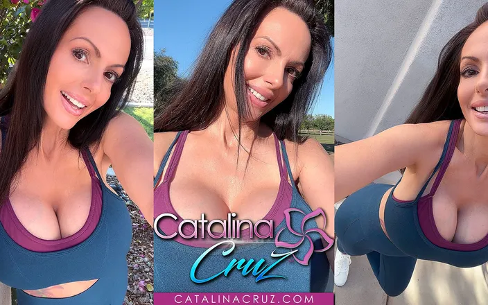 Catalina Cruz VR: Catalina Cruz - alongamento n provocação 5k vr