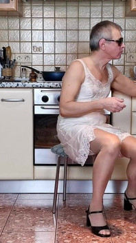 Sissy dziwka Późna wieczerza
