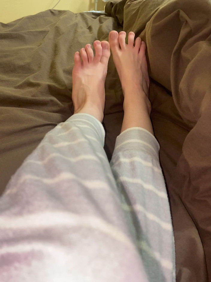 Princess Aisha: Seksi parmaklar oynuyor