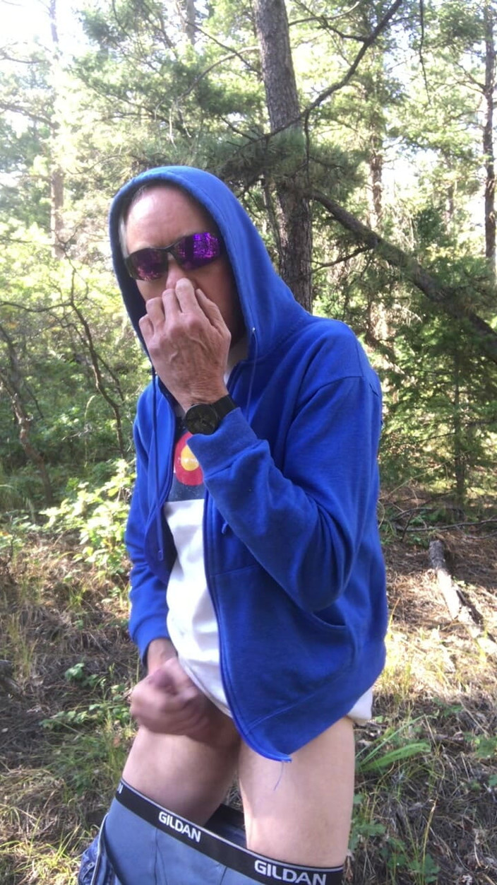 Adam Kaye: Adam Kaye在山上撸管