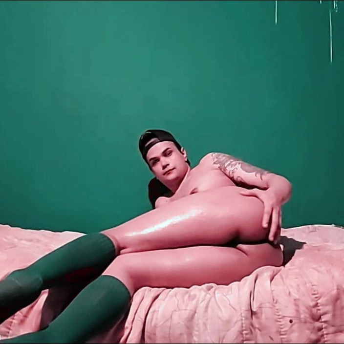 sissy sapeca: Šukání s nevlastním otcem, když nikdo není doma
