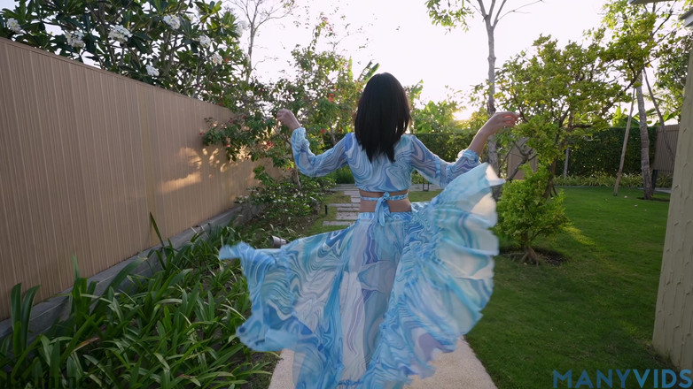 JasmineJ9966: गर्मी की बूंदें झील में घुल जाती हैं