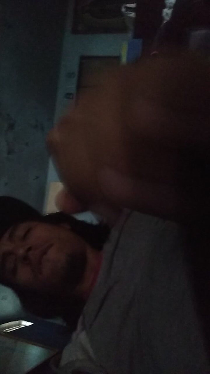 AlexAlejandro13: Podívej se na můj horký obličej