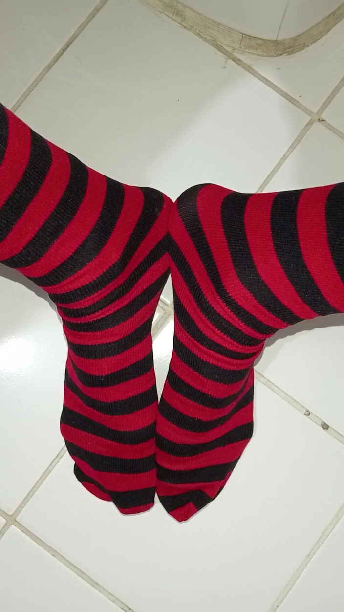 Rey rey: Submissive College Girl, Cums Her Panties, Under Her Skirt and...